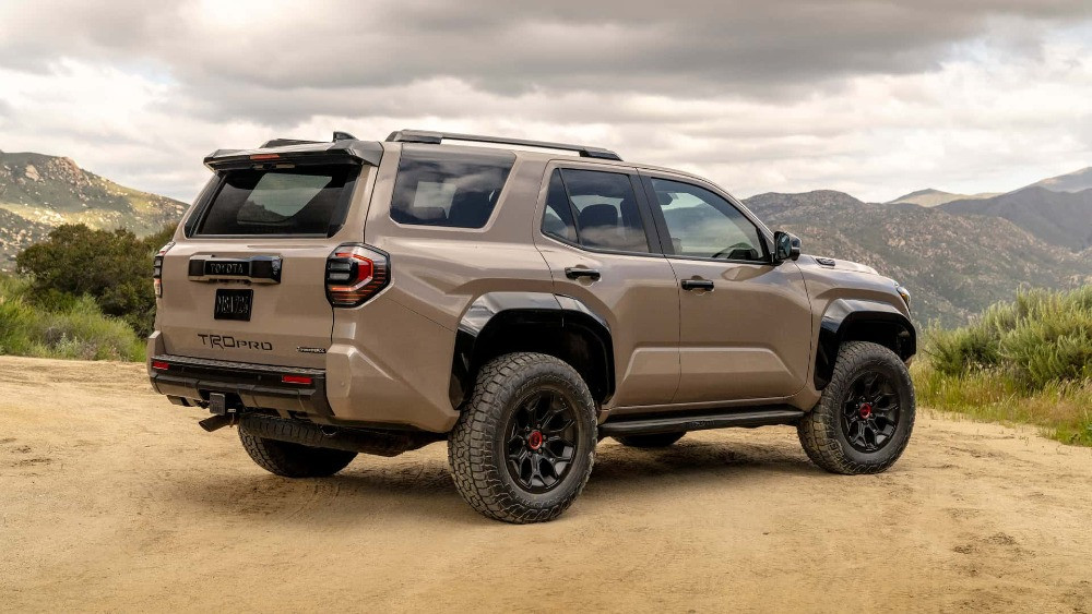 Toyota 4Runner 2025 Бишкек - изображение 1