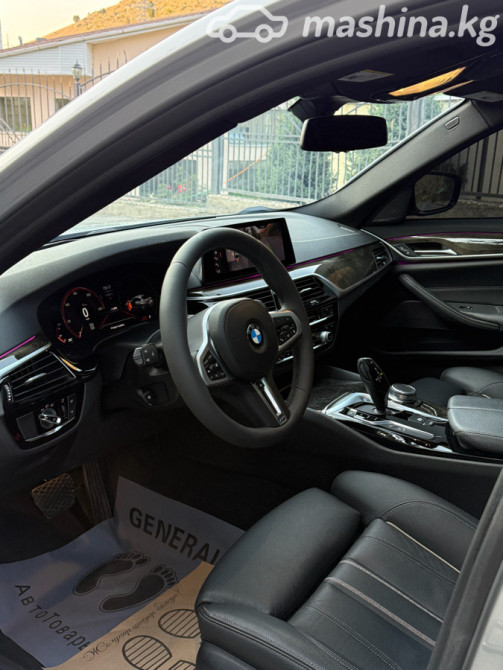 BMW 5 серии VII (G30/G31) 540i 3.0, 2018 Бишкек - изображение 8