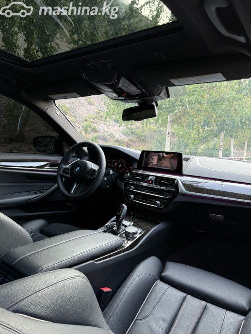 BMW 5 серии VII (G30/G31) 540i 3.0, 2018 Бишкек - изображение 7