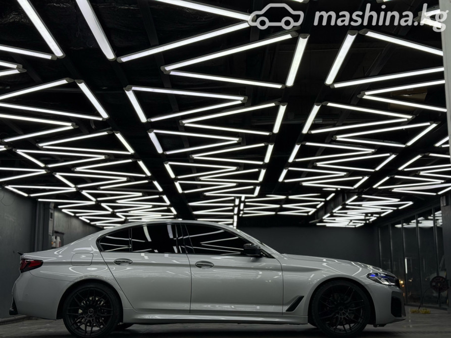 BMW 5 серии VII (G30/G31) 530i 2.0, 2018 Бишкек - изображение 3