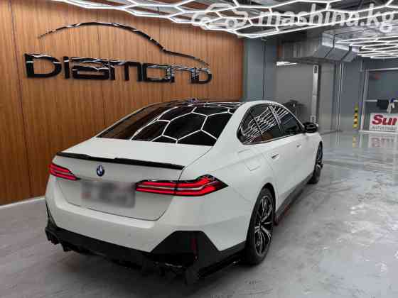 BMW 5 серии VIII (G60/G61/G68) 530i xDrive 2.0, 2024 Бишкек