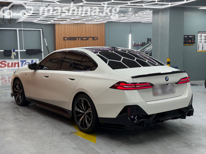 BMW 5 серии VIII (G60/G61/G68) 530i xDrive 2.0, 2024 Бишкек - сүрөт 3