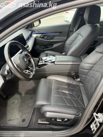 BMW 5 серии VIII (G60/G61/G68) 520i 2.0, 2024 Бишкек - сүрөт 9