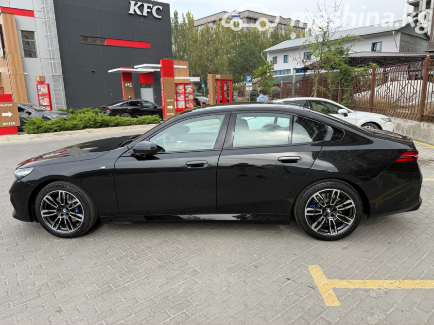 BMW 5 серии VIII (G60/G61/G68) 520i 2.0, 2024 Бишкек - изображение 8