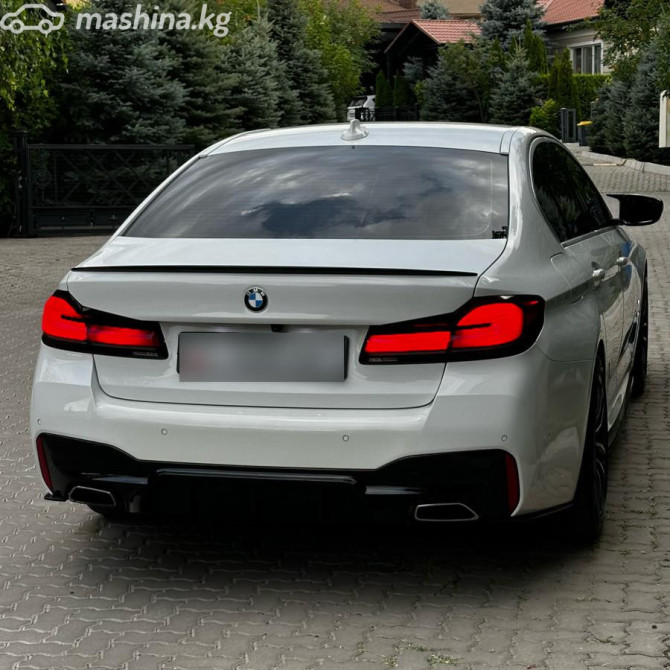 BMW 5 серии VII (G30/G31) Рестайлинг 530i 2.0, 2021 Бишкек - изображение 3