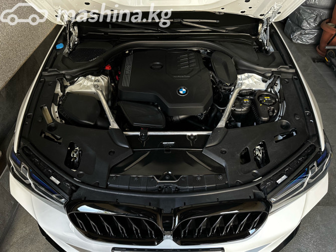 BMW 5 серии VII (G30/G31) Рестайлинг 530i 2.0, 2021 Бишкек - изображение 12