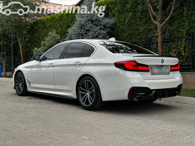 BMW 5 серии VII (G30/G31) Рестайлинг 530i 2.0, 2021 Бишкек - изображение 4