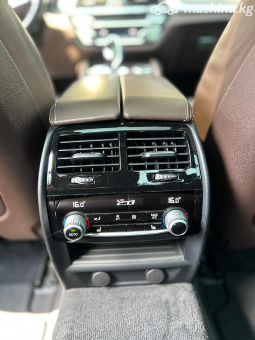 BMW 5 серии VII (G30/G31) 540i xDrive 3.0, 2019 Бишкек - изображение 7