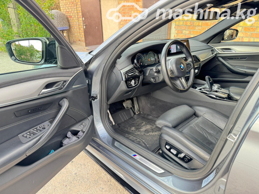 BMW 5 серии VII (G30/G31) 530i xDrive 2.0, 2018 Бишкек - изображение 5