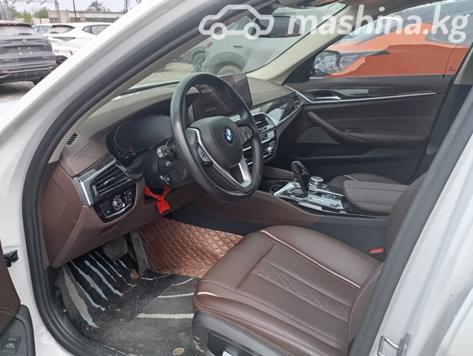 BMW 5 серии VII (G30/G31) Рестайлинг 525Li 2.0, 2022 Бишкек - изображение 5