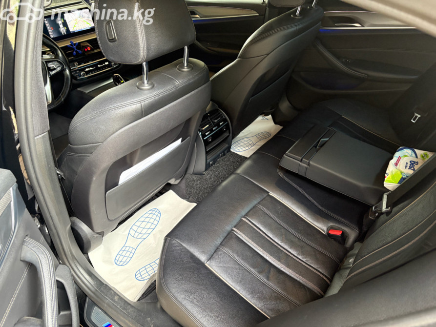 BMW 5 серии VII (G30/G31) 520d 2.0, 2017 Бишкек - изображение 7
