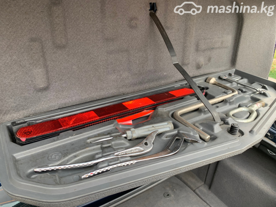 BMW 5 серии IV (E39) Рестайлинг 525i 2.5, 2002 Бишкек - изображение 12