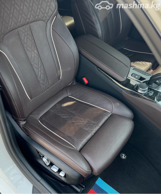 BMW 5 серии VII (G30/G31) 540i xDrive 3.0, 2017 Бишкек - изображение 4