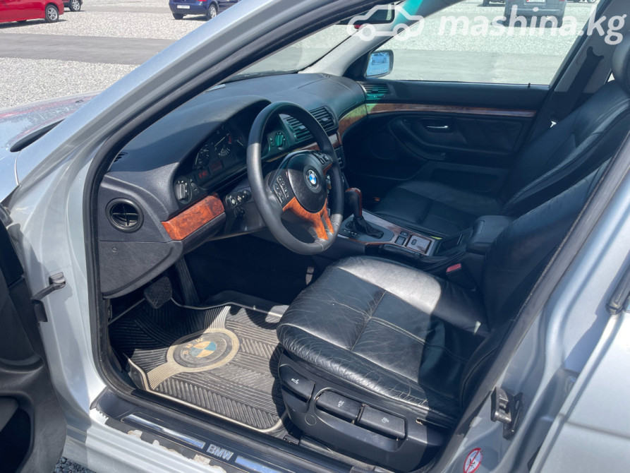 BMW 5 серии IV (E39) Рестайлинг 525i 2.5, 2002 Бишкек - изображение 7