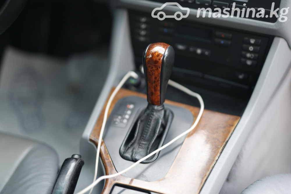 BMW 5 серии IV (E39) Рестайлинг 530i 3.0, 2000 Бишкек - изображение 11