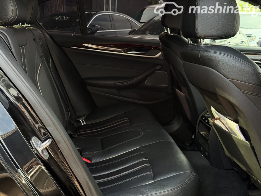 BMW 5 серии VII (G30/G31) 540i 3.0, 2018 Bishkek - photo 11