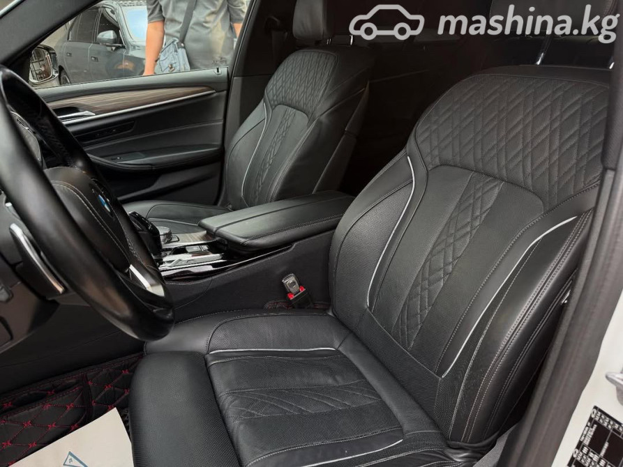 BMW 5 серии VII (G30/G31) 530i 2.0, 2017 Бишкек - изображение 9