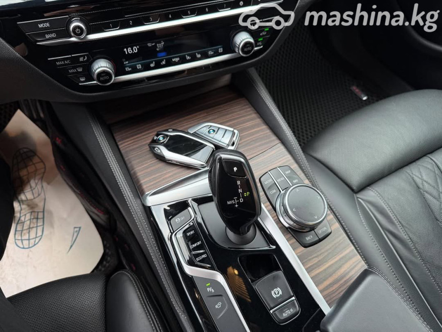 BMW 5 серии VII (G30/G31) 530i 2.0, 2017 Бишкек - изображение 10