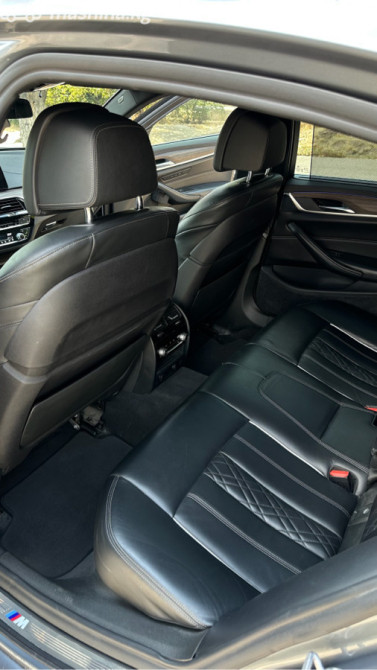 BMW 5 серии VII (G30/G31) 520d 2.0, 2018 Бишкек - изображение 8