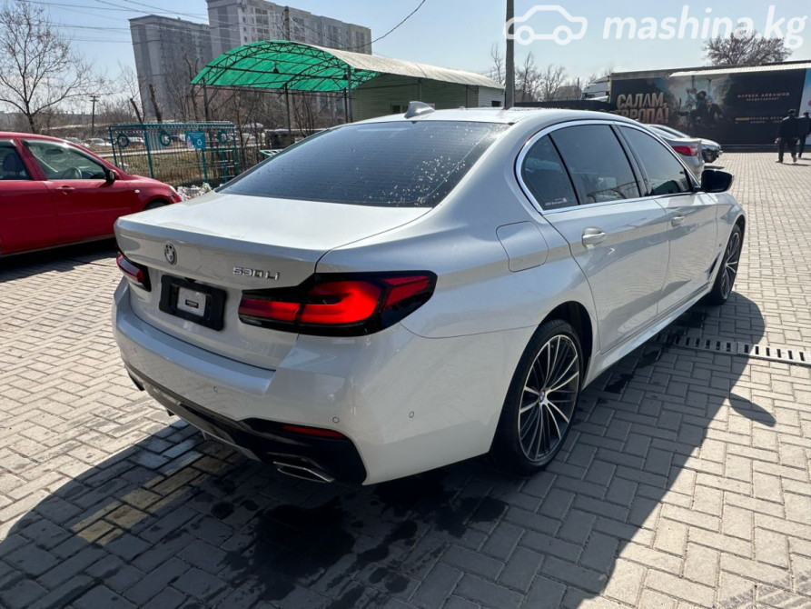 BMW 5 серии VIII (G60/G61/G68) 530Li 2.0, 2023 Бишкек - изображение 3