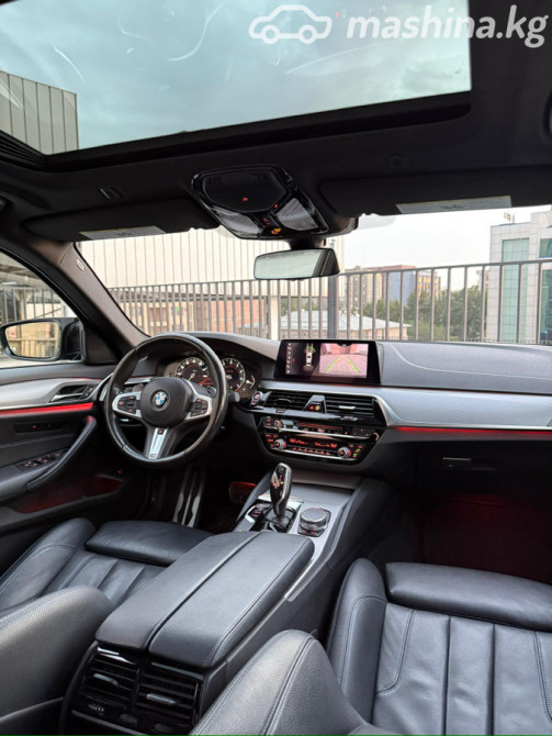 BMW 5 серии VII (G30/G31) 540i 3.0, 2018 Бишкек - изображение 8