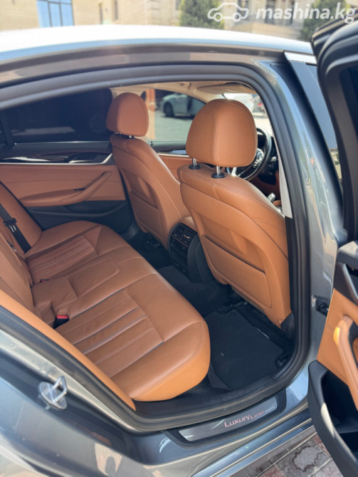 BMW 5 серии VII (G30/G31) 530i 2.0, 2018 Бишкек - изображение 12