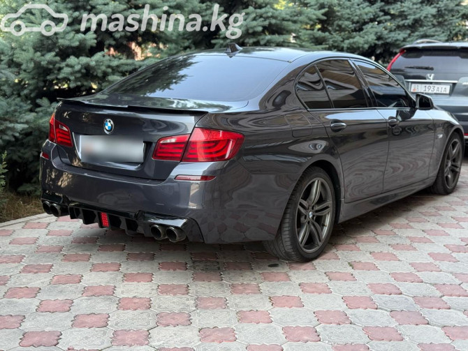 BMW 5 серии VI (F10/F11/F07) 550i xDrive 4.4, 2011 Бишкек - изображение 5