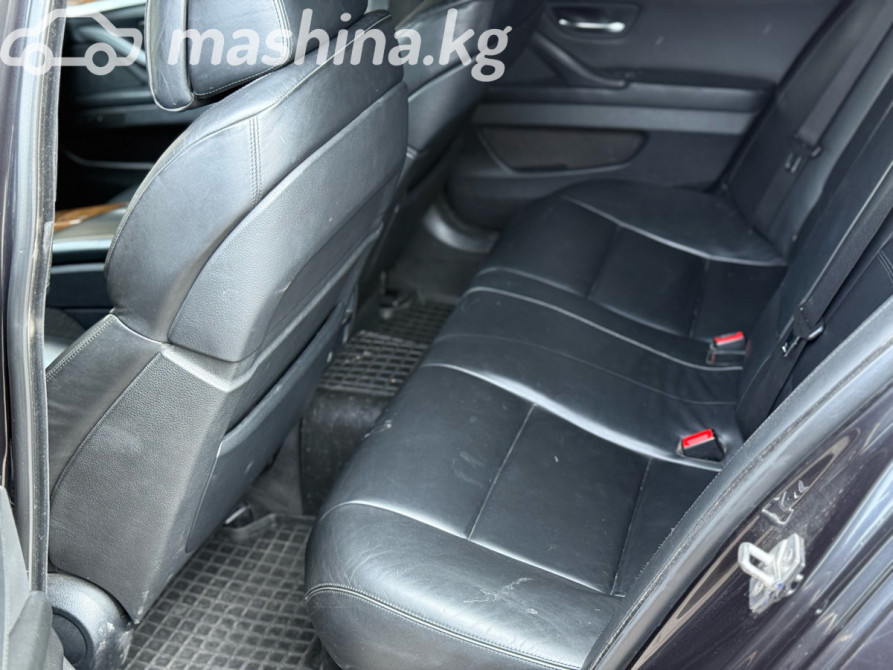 BMW 5 серии VI (F10/F11/F07) 550i xDrive 4.4, 2011 Бишкек - сүрөт 11