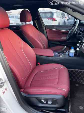 BMW 5 серии VIII (G60/G61/G68) 530Li 2.0, 2023 Бишкек