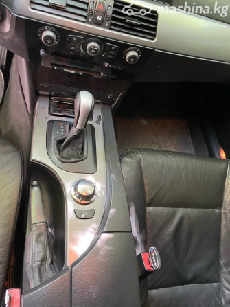 BMW 5 серии V (E60/E61) 530xi 3.0, 2005 Бишкек - изображение 7