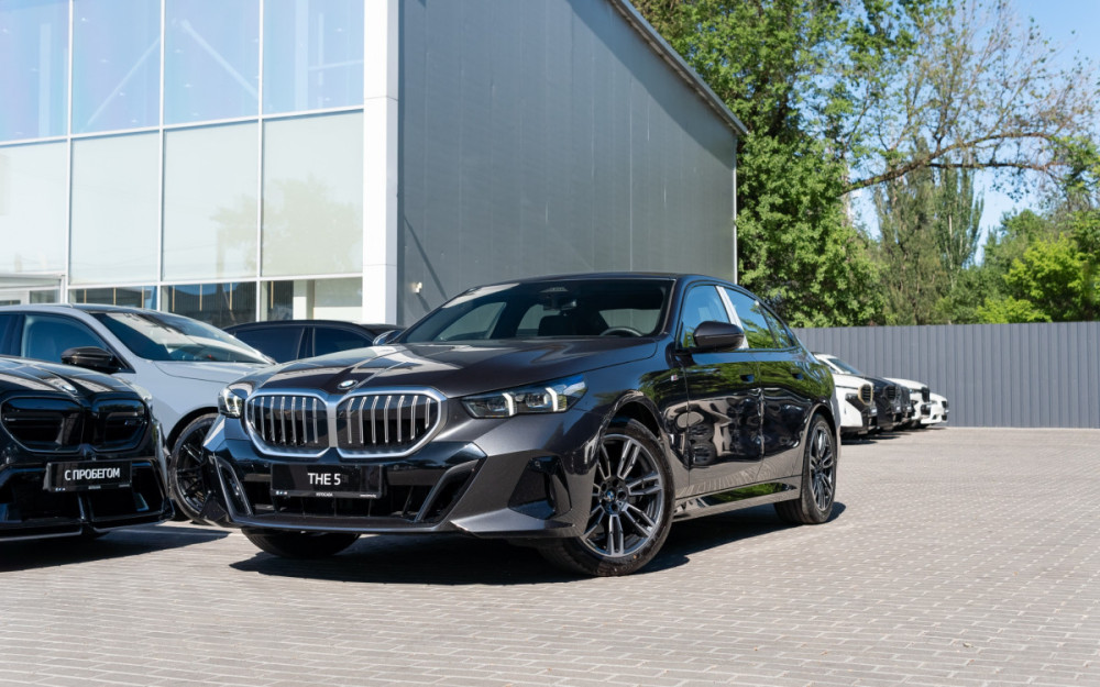 BMW 5 серии VIII (G60/G61/G68) 520i 2.0, 2024 Bishkek - photo 1