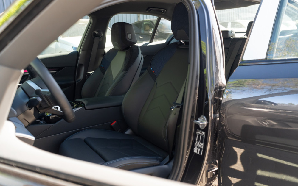 BMW 5 серии VIII (G60/G61/G68) 520i 2.0, 2024 Bishkek - photo 6