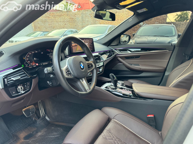 BMW 5 серии VII (G30/G31) Рестайлинг 530i 2.0, 2021 Бишкек - изображение 4