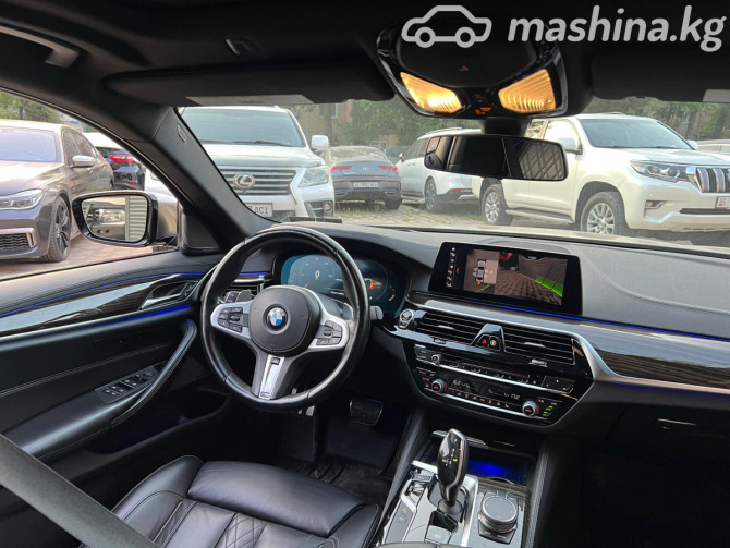BMW 5 серии VII (G30/G31) M550i xDrive 4.4, 2019 Бишкек - изображение 13