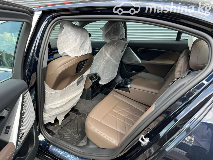 BMW 5 серии VIII (G60/G61/G68) 530Li 2.0, 2024 Бишкек - сүрөт 5