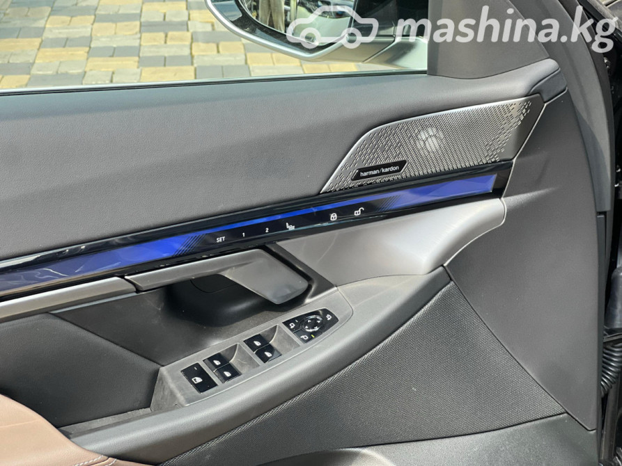 BMW 5 серии VIII (G60/G61/G68) 530Li 2.0, 2024 Бишкек - сүрөт 4