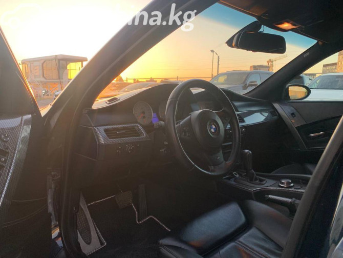 BMW 5 серии V (E60/E61) 550i 4.8, 2005 Бишкек - изображение 3