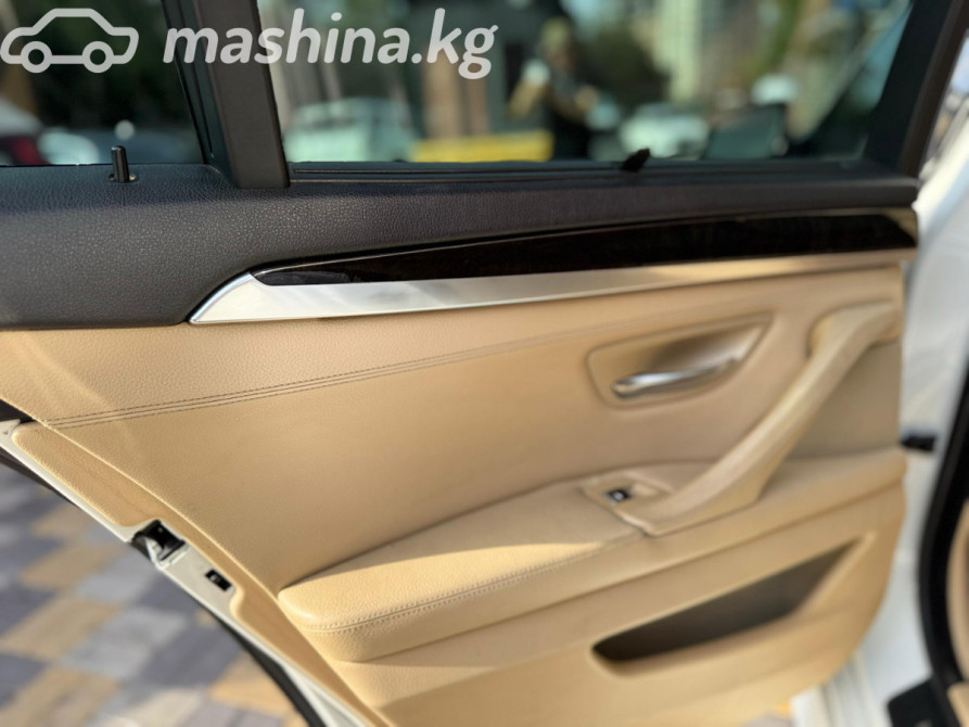 BMW 5 серии VI (F10/F11/F07) 535i 3.0, 2010 Бишкек - сүрөт 9