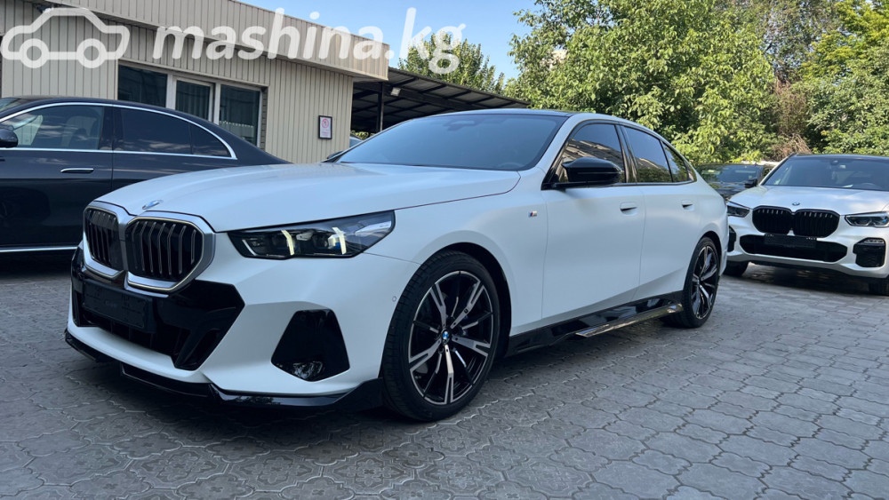 BMW 5 серии VIII (G60/G61/G68) 530i xDrive 2.0, 2023 Бишкек - сүрөт 1