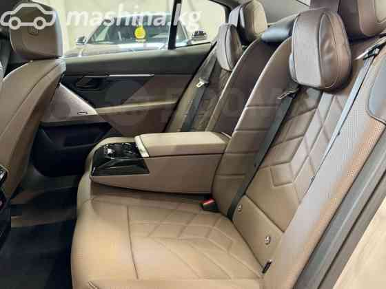 BMW 5 серии VIII (G60/G61/G68) 530i xDrive 2.0, 2025 Bishkek