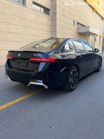 BMW 5 серии VIII (G60/G61/G68) 530i xDrive 2.0, 2024 Bishkek - photo 5