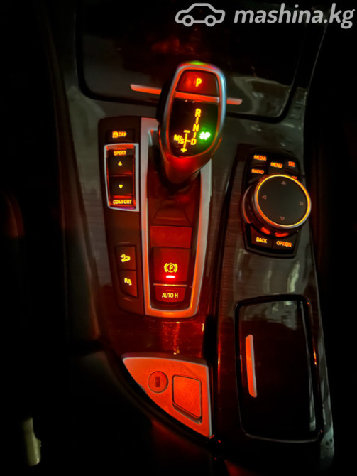 BMW 5 серии VI (F10/F11/F07) Рестайлинг 535i xDrive 3.0, 2016 Бишкек - сүрөт 7