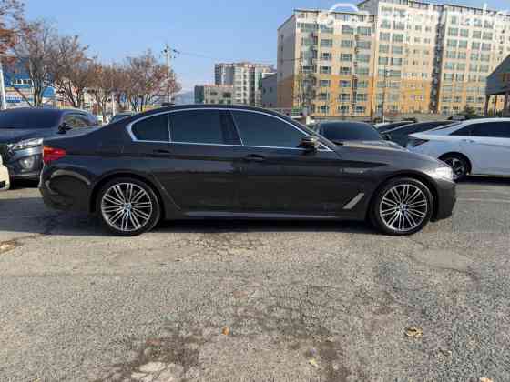 BMW 5 серии VII (G30/G31) 530i xDrive 2.0, 2019 Бишкек