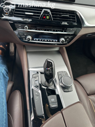 BMW 5 серии VII (G30/G31) M550d xDrive 3.0, 2018 Бишкек - изображение 4