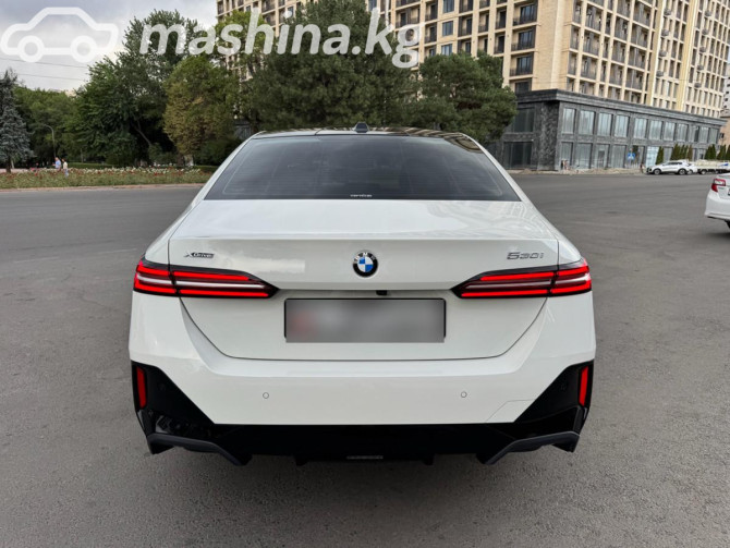 BMW 5 серии VIII (G60/G61/G68) 530i xDrive 2.0, 2023 Бишкек - изображение 5