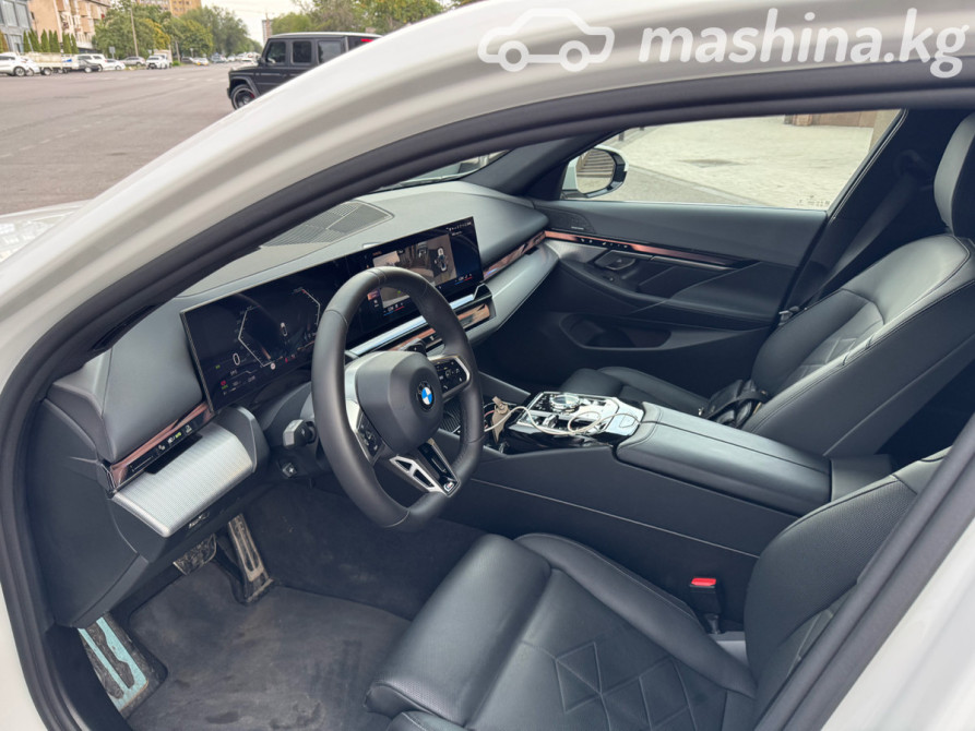 BMW 5 серии VIII (G60/G61/G68) 530i xDrive 2.0, 2023 Бишкек - сүрөт 7
