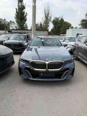 BMW 5 серии VIII (G60/G61/G68) 530Li 2.0, 2024 Бишкек