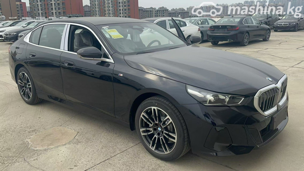 BMW 5 серии VIII (G60/G61/G68) 530i xDrive 2.0, 2025 Бишкек - сүрөт 5