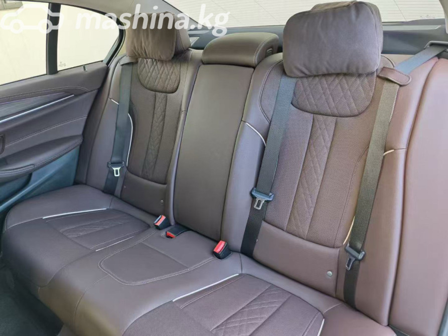 BMW 5 серии VIII (G60/G61/G68) 530i xDrive 2.0, 2025 Бишкек - сүрөт 3