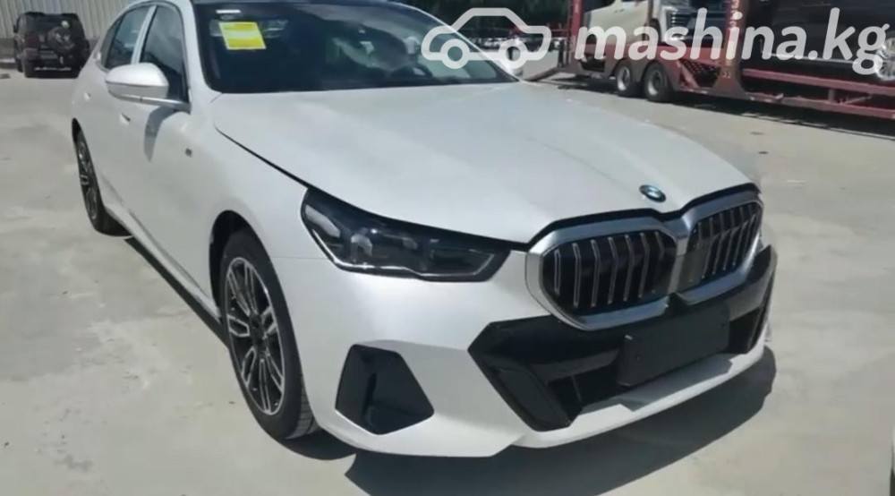 BMW 5 серии VIII (G60/G61/G68) 530i xDrive 2.0, 2025 Бишкек - сүрөт 1